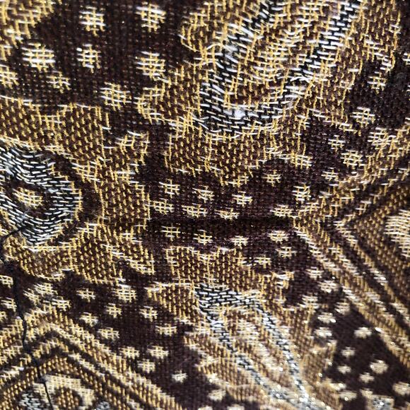 Cashmere EUC Women's Gold Black Scarf from Prague 90% Cashmere 10% Silk - Picture 3 of 5